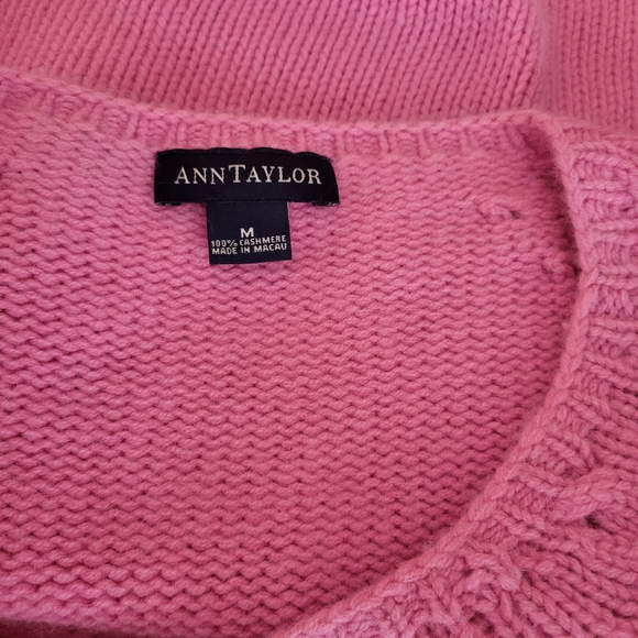 Ann Taylor 100% cashmere sweater - Picture 6 of 8